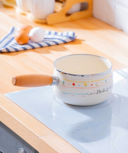 Made With Love Emaille Melkkan / Sauskom