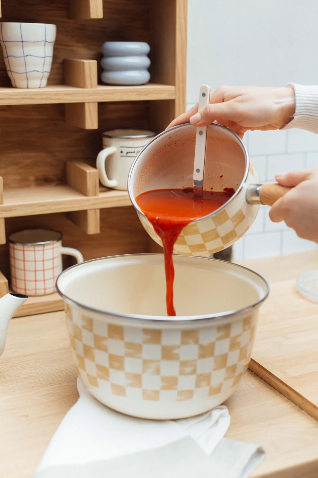 Beige Emaye Tava 16cm (1,3 Litre)